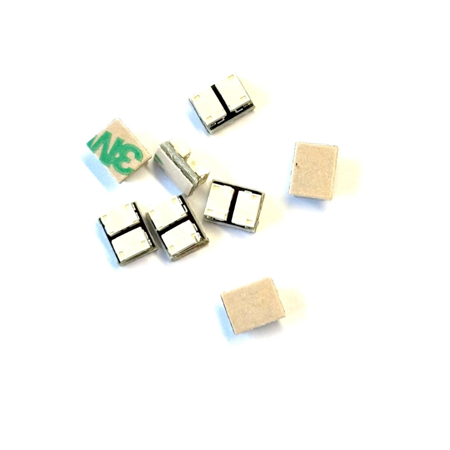 2-port samlemodul til LEGO®-kompatible lys – tilslut LED-lys, kabler mm.