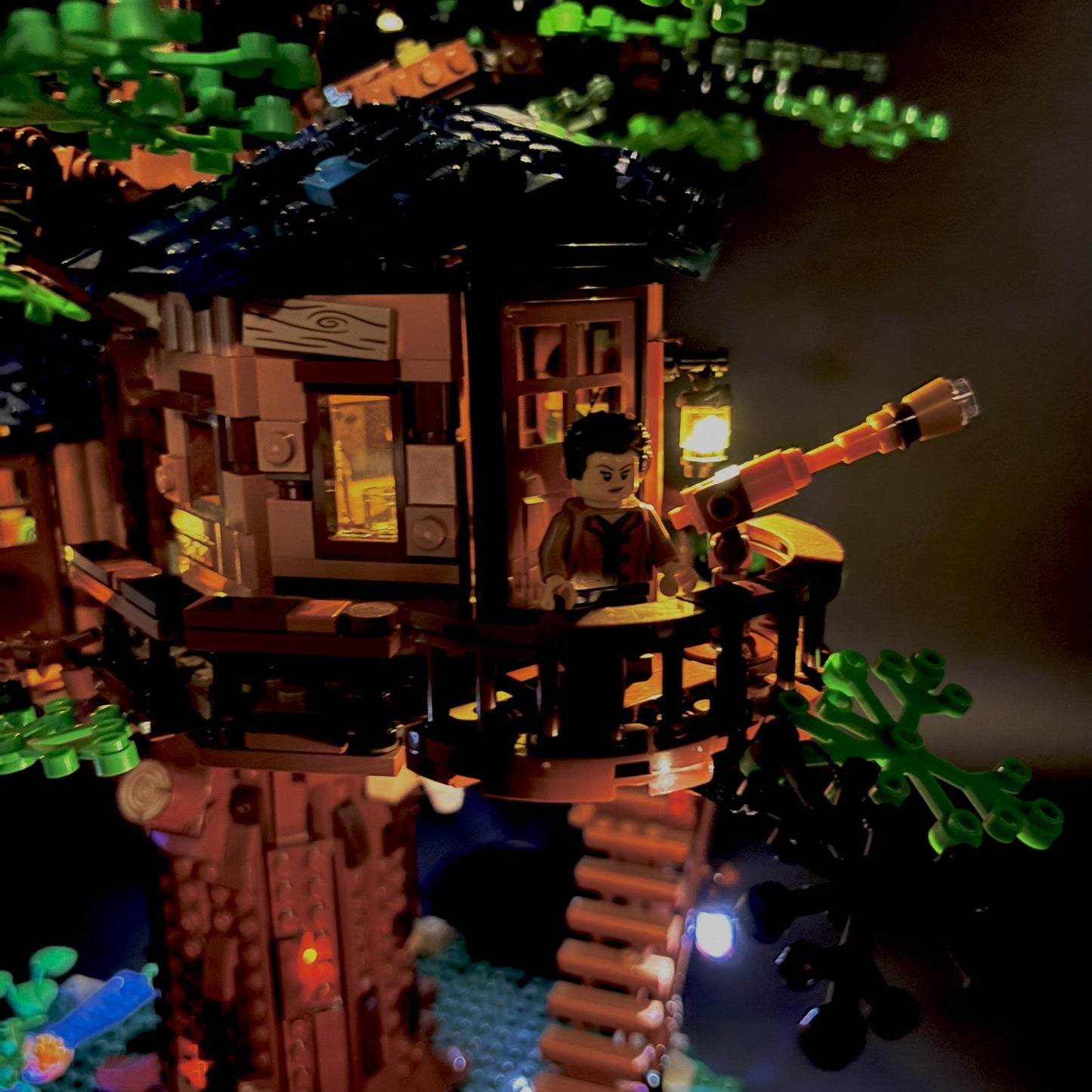 LED lyskit til LEGO® 21318 Tree House – Light Kit