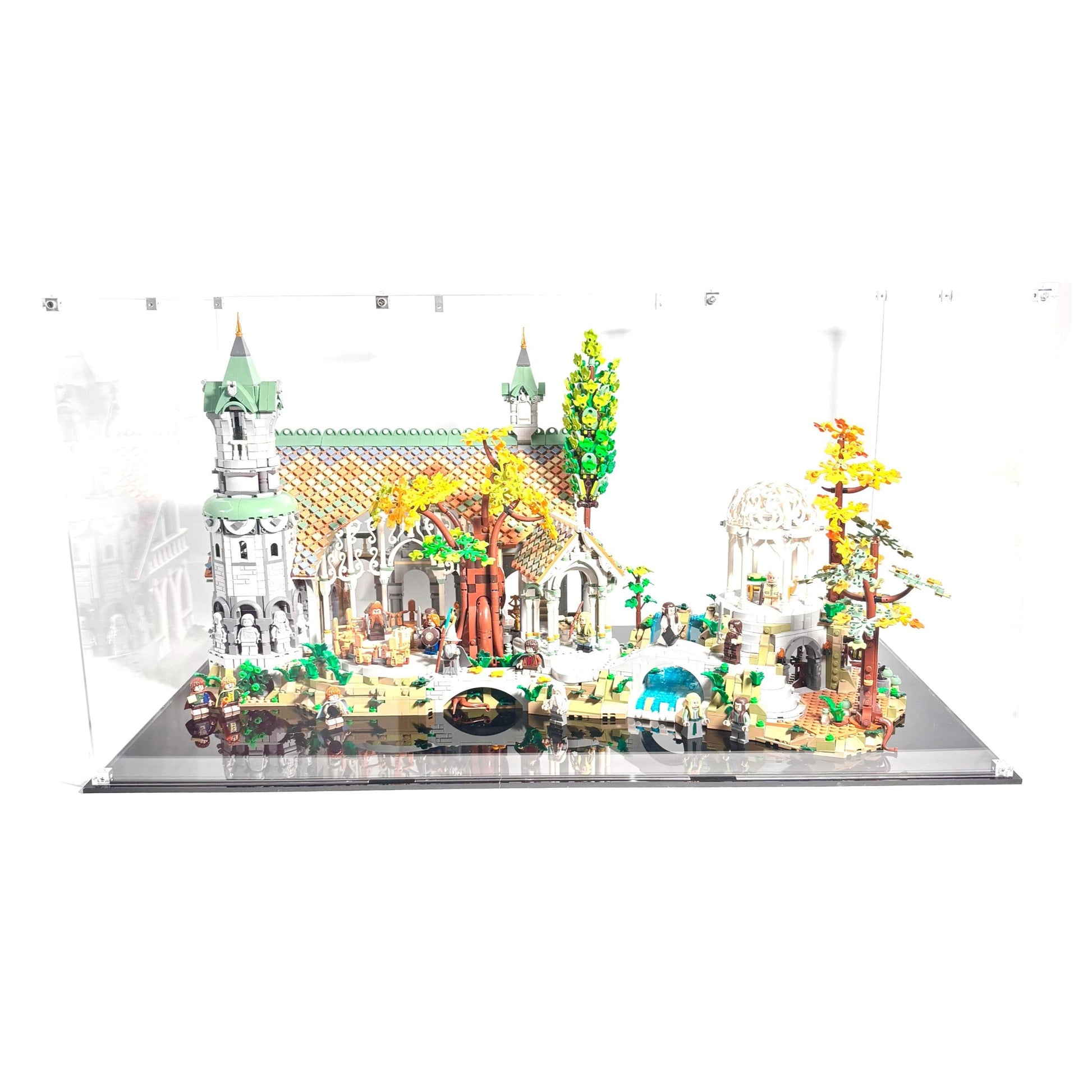 Akrylkasse til LEGO® Ringenes Herre™ Kløvedal™ (10316) – støvfri beskyttelse og elegant udstilling af elvernes ikoniske tilflugtssted.