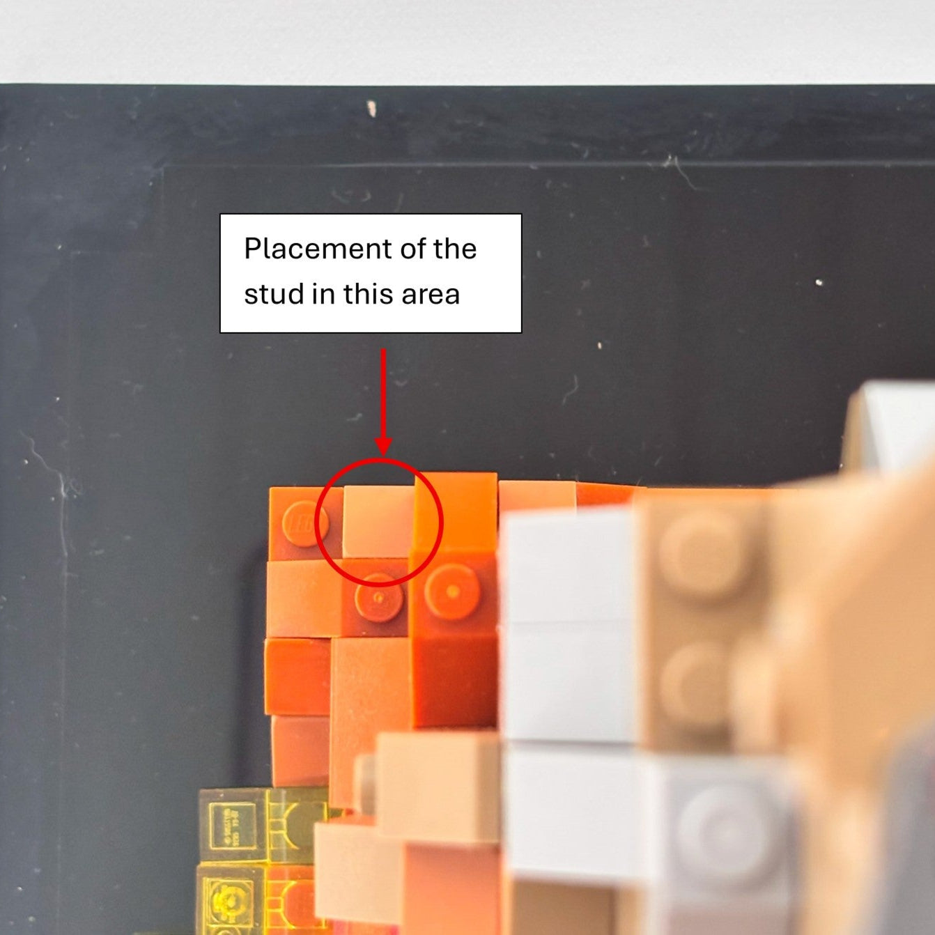 Akryl kasse til LEGO® Ringenes Herre™ Barad-Dûr™ (10333) – støvfri beskyttelse og dramatisk udstilling af Saurons mørke tårn i Mordor™.