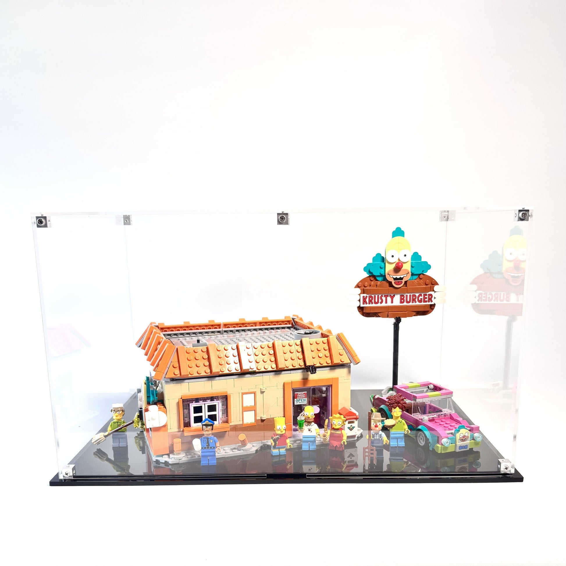 Akrylkasse til LEGO® The Simpsons™ Krusty Burger (21348) – støvfri beskyttelse og elegant udstilling af Springfields ikoniske fastfood-restaurant.
