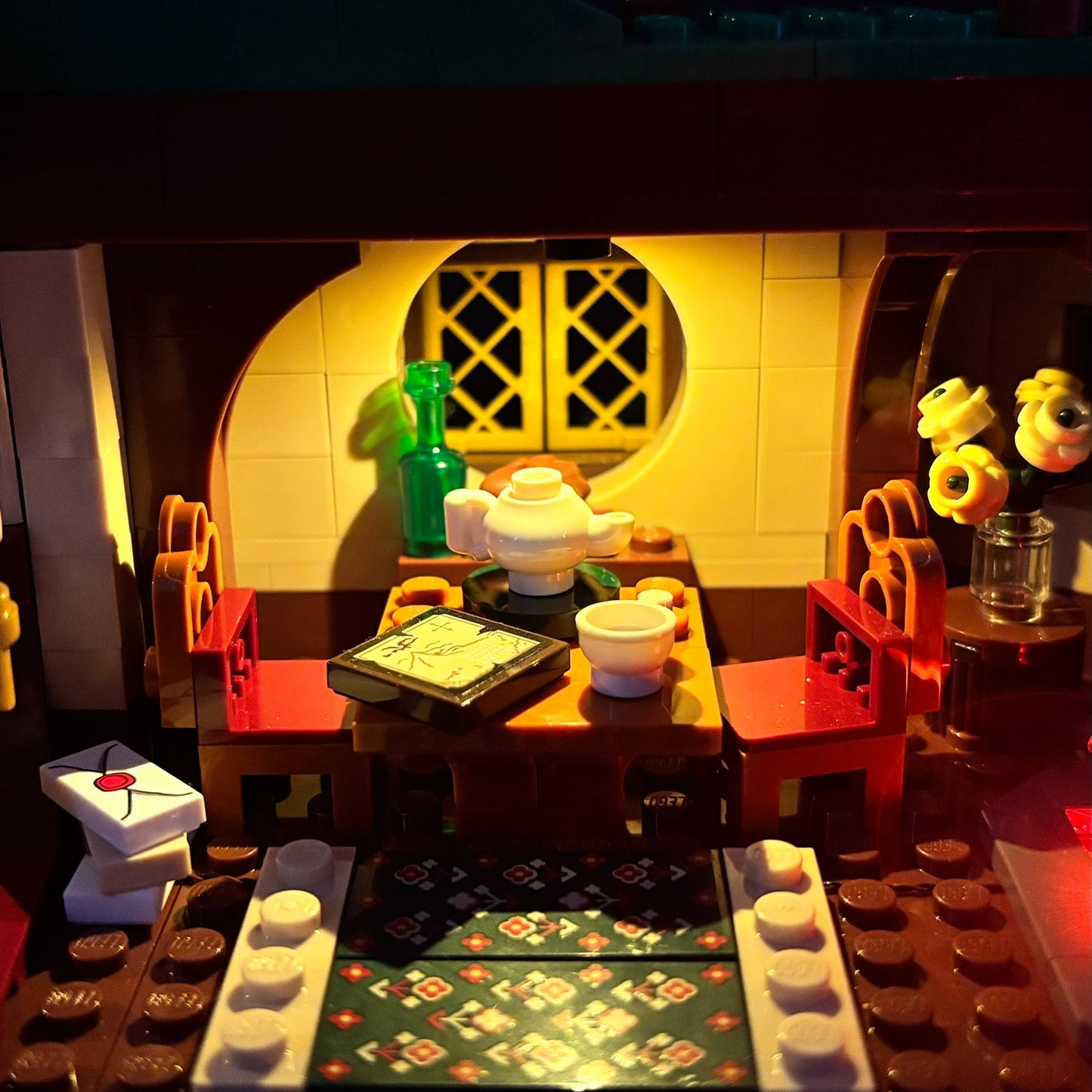 Lyssæt til LEGO® Ringenes Herre™ Herredet™ (10354) med farverige LED-lys og hyggelig hobbitstemning