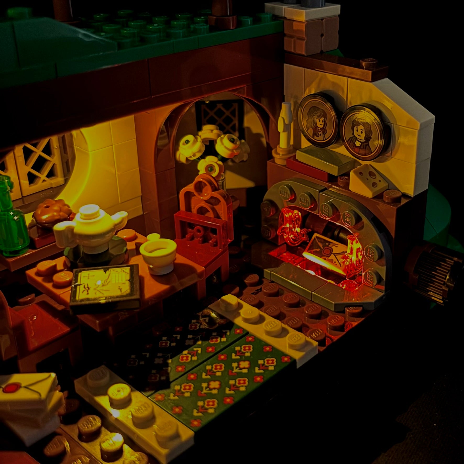 Lyssæt til LEGO® Ringenes Herre™ Herredet™ (10354) med farverige LED-lys og hyggelig hobbitstemning