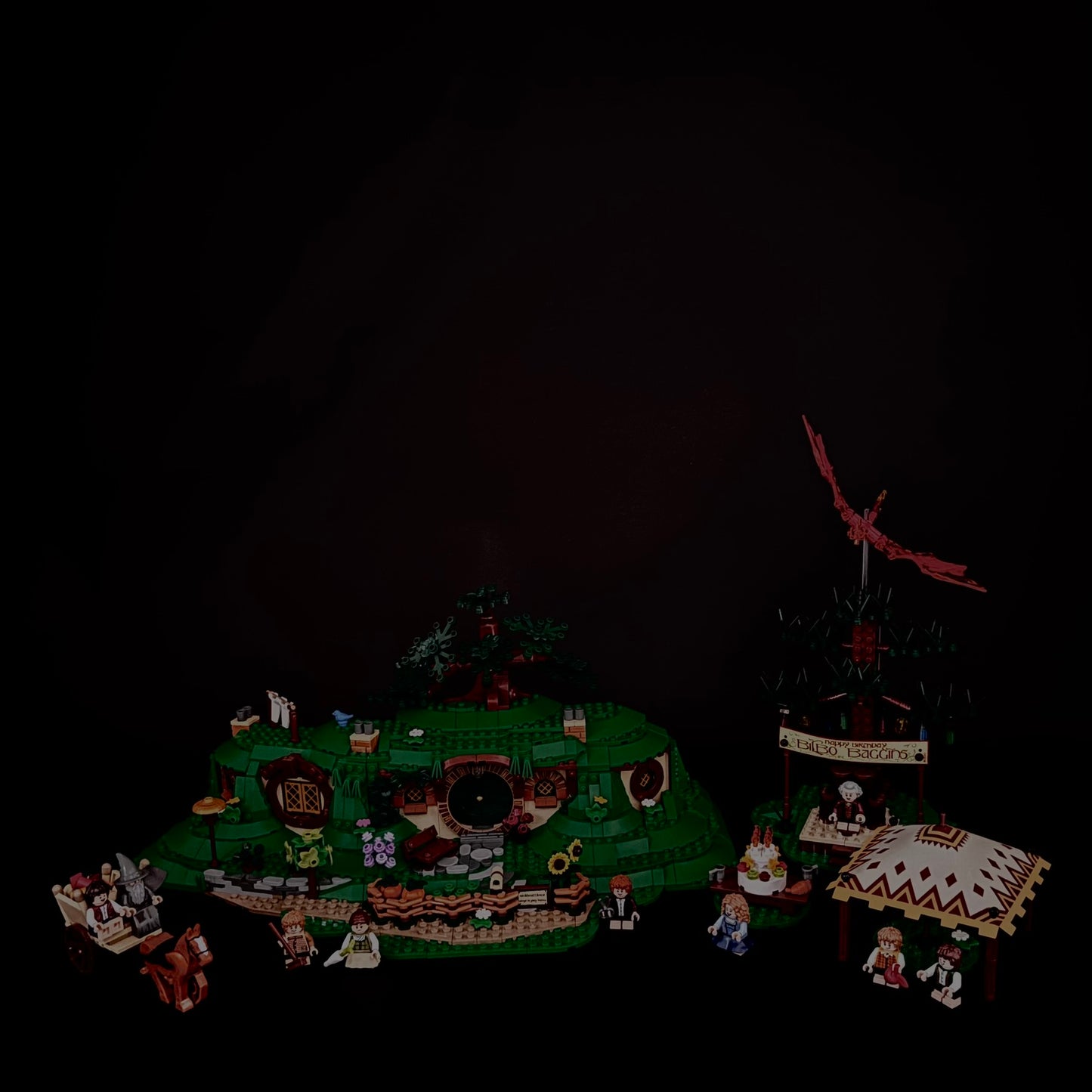 Lyssæt til LEGO® Ringenes Herre™ Herredet™ (10354) med farverige LED-lys og hyggelig hobbitstemning