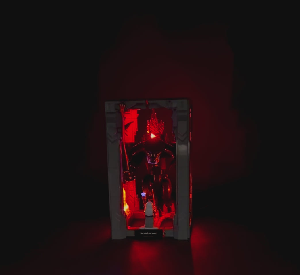 Lyskit til LEGO® Balrog Book Nook – oplys Morias miner og broen ved Khazad-dûm