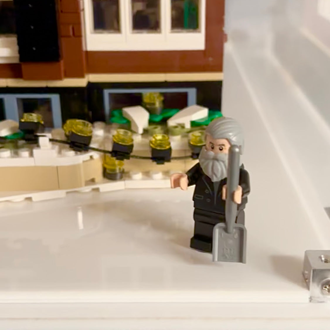 Akrylkasse til Home Alone 21330. Skab julemagi i beskyttede omgivelser