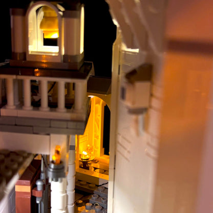 Lyskit installeret i LEGO® Minas Tirith™ 11377 med oplyste flammer og bymure