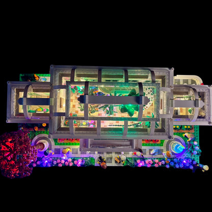 Lyskit til LEGO® 21353 The Botanical Garden med LED-lys, der fremhæver planter, blomster og detaljer i den botaniske have.