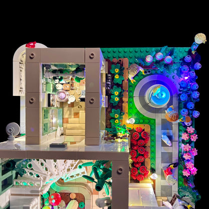 Lyskit til LEGO® 21353 The Botanical Garden med LED-lys, der fremhæver planter, blomster og detaljer i den botaniske have.
