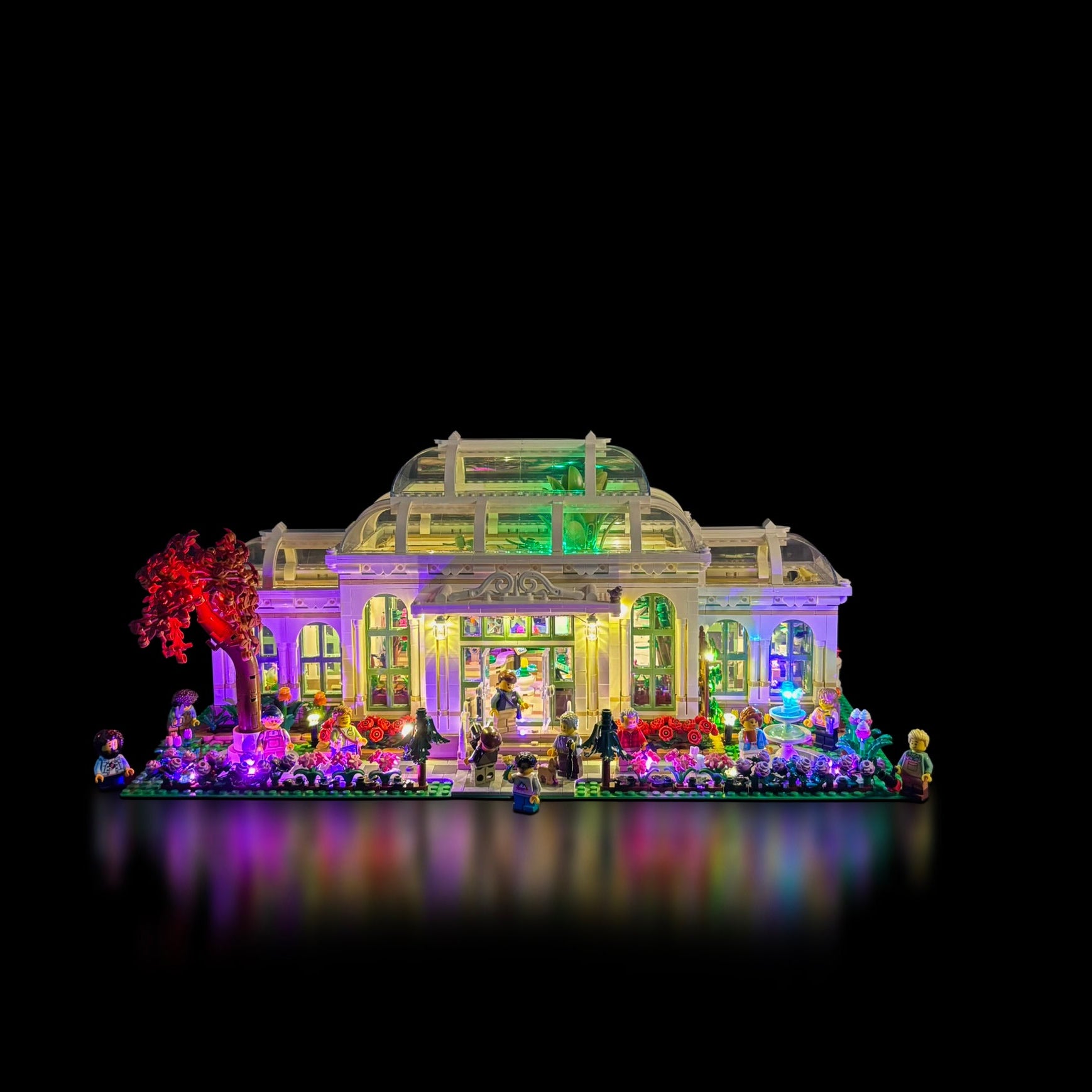 Lyskit til LEGO® 21353 The Botanical Garden med LED-lys, der fremhæver planter, blomster og detaljer i den botaniske have.