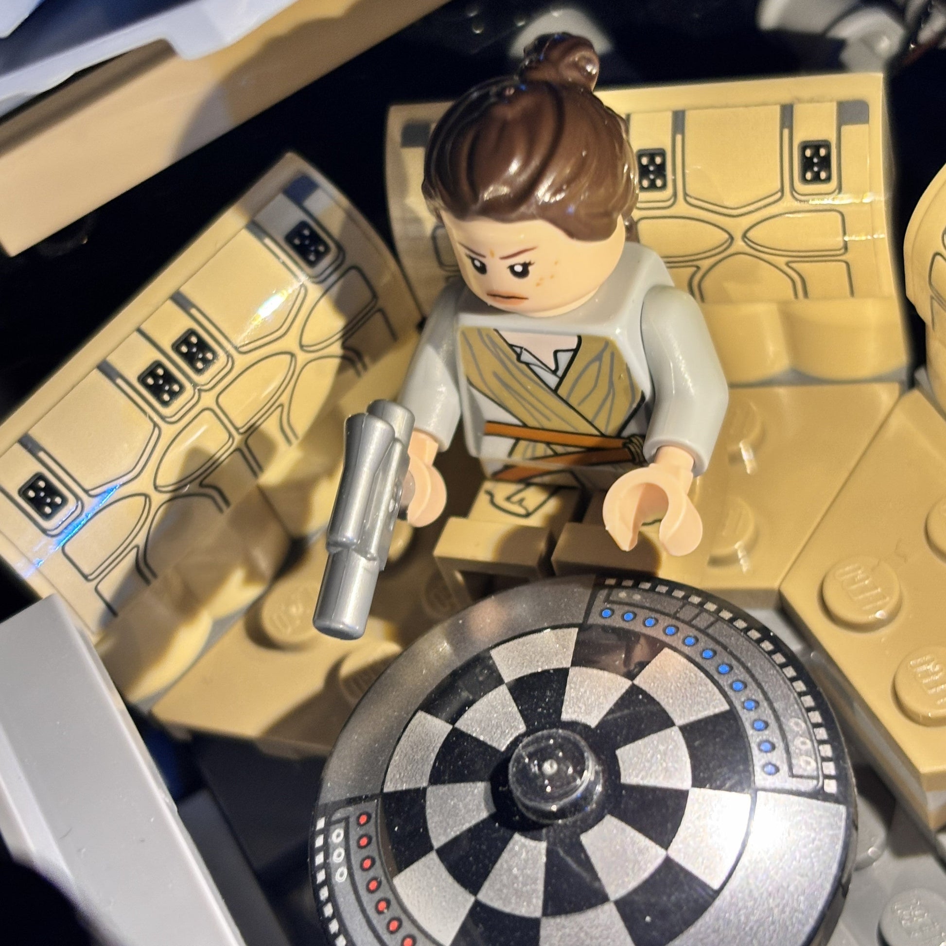 Lyskit til LEGO® 75192 Millennium Falcon™ med LED-belysning