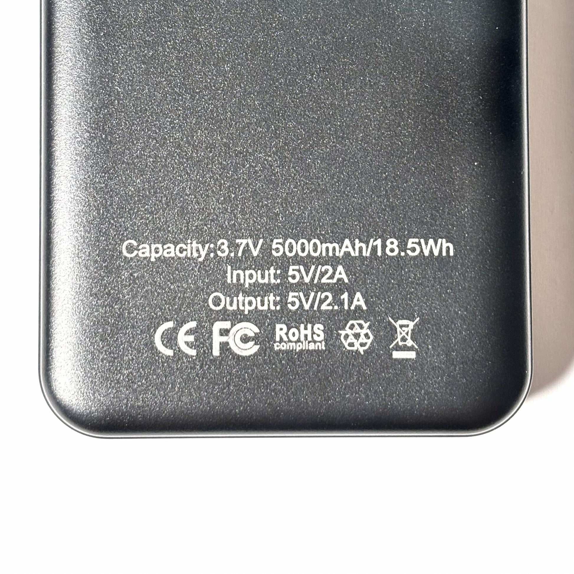 Powerbank 5000mAh ink. oplader. God til større og mindre lyskits og DIY lys-projekter. 