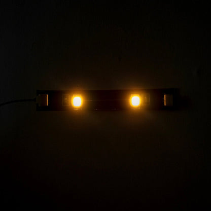 LED-lysbånd til LEGO®-modeller – 3 selvklæbende lysbånd i varm hvid, ideel til stærk belysning. 