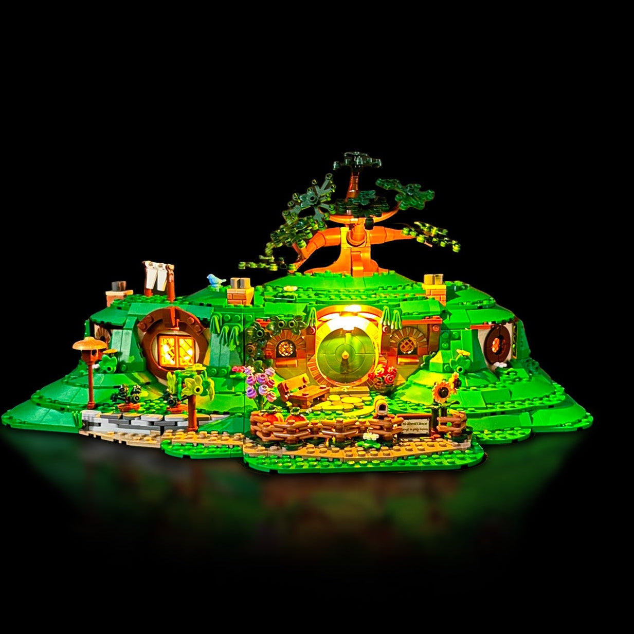 Lyskit til LEGO® Ringenes Herre™ Herredet™ (10354) med farverige LED-lys og hyggelig hobbitstemning