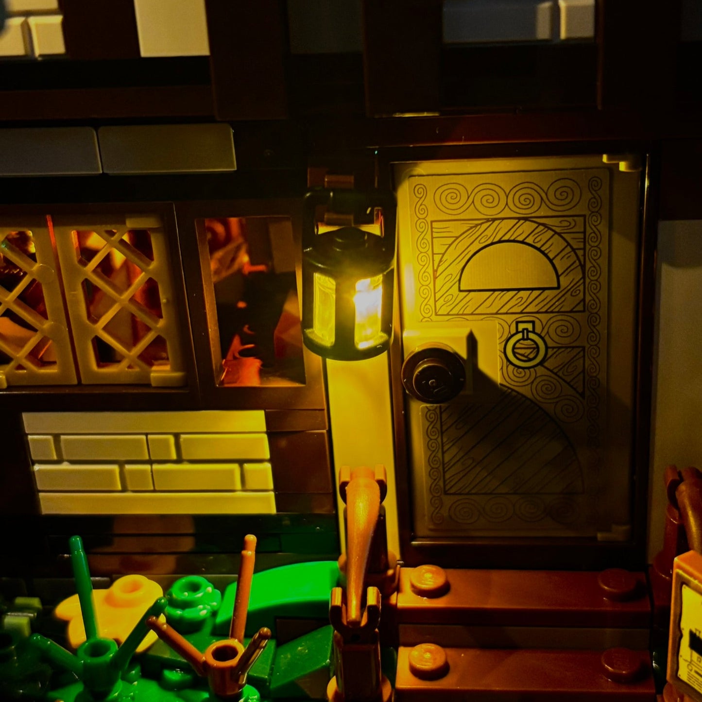 Lyskit til LEGO® Hocus Pocus™ (21341) med flakkende LED-lys og magisk halloween-stemning