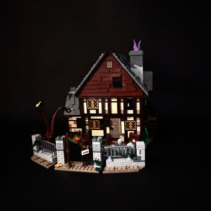 Lyskit til LEGO® Hocus Pocus™ (21341) med flakkende LED-lys og magisk halloween-stemning