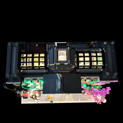 Lyskit til LEGO® Natural History Museum (10326) med oplyste etager, statuer, træer og dinosaur-skelet