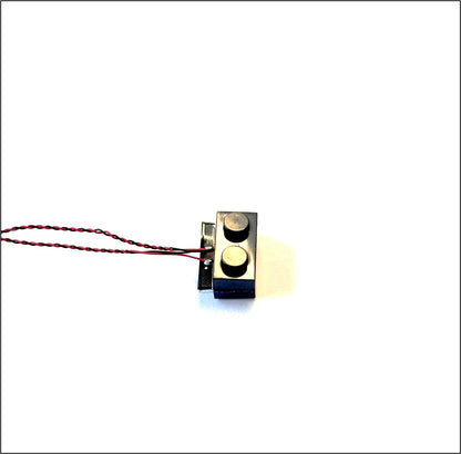 Trådløs strømforbindelse til LEGO®-kompatible modeller.  Med sender - og modtager - del
