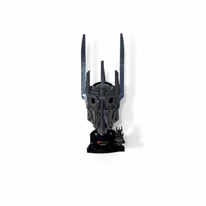 vægholder til LEGO® 11373 The Lord of the Rings™: Sauron's Helmet™
